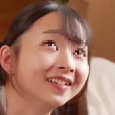 同居人は超カワイイ女子！？しかも無防備でパンチラ・乳首チラ・オナニーし放題！夢のシェアハウスライフ！ある日それを覗いてフル勃起させシコシコしていたのがバレてしまい終わった！と思ったら思わぬデカチンに喜んでヌイてもらいました