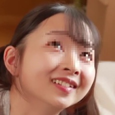 同居人は超カワイイ女子！？しかも無防備でパンチラ・乳首チラ・オナニーし放題！夢のシェアハウスライフ！ある日それを覗いてフル勃起させシコシコしていたのがバレてしまい終わった！と思ったら思わぬデカチンに喜んでヌイてもらいました