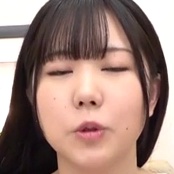 優しくて綺麗な育児中のママさん！「童貞君の早漏改善のお手伝いしてくれませんか？」 母性溢れる可愛いママさんが童貞君にドキドキ膣キュンしちゃって生中出し筆おろし！ 和夜ゆら