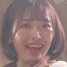 「私のアウフグースを堪能ください。」 サウナで挿入されても汗だくで平然とタオルで仰ぎ続ける女性熱波師