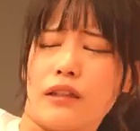 「私のアウフグースを堪能ください。」 サウナで挿入されても汗だくで平然とタオルで仰ぎ続ける女性熱波師