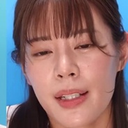 ここで撮影した写真を貼れば絶対合格するというピストンバイブ証明写真ボックス リクルートスーツの女子大生がどんなに突かれても笑顔をキープ 来訪者O.Eさん