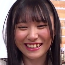 素人バラエティ 部活帰りのデカ尻女子〇生限定！外したら即ハメ中出し壁尻スタイルDE利きバイブチャレンジ！極太バイブで膣奥を刺激されスケベ尻丸出しイキ潮噴射が止まらない！！