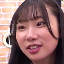 素人バラエティ 部活帰りのデカ尻女子〇生限定！外したら即ハメ中出し壁尻スタイルDE利きバイブチャレンジ！極太バイブで膣奥を刺激されスケベ尻丸出しイキ潮噴射が止まらない！！