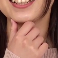一般男女モニタリングAV 女子大生限定 まんぐり固定バイブでイキ我慢チャレンジ！恥ずかしいポーズのままどんどん太く強力になるバイブの快感に思わず公開イキ漏らし！感度があがったJDオマ○コに罰ゲームのデカチン即ハメ！全員中出し！
