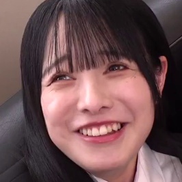 入社したばかりの初々しい新入社員限定！生パンスト素股でカチカチち●ぽが激しく擦れて赤面発情！パンストは恥じらい汁でビショ濡れwそのまま生で擦り合わせて、ヌルヌルワレメに結局つるんっと入って連続生中出しセックス！！
